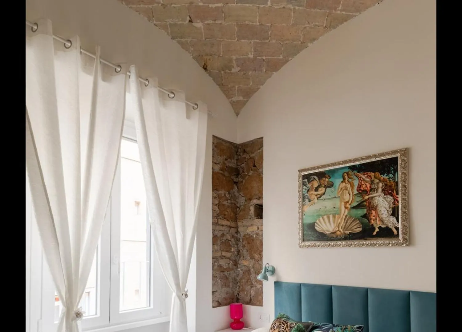 רומא Bretone XI B&B 0*,