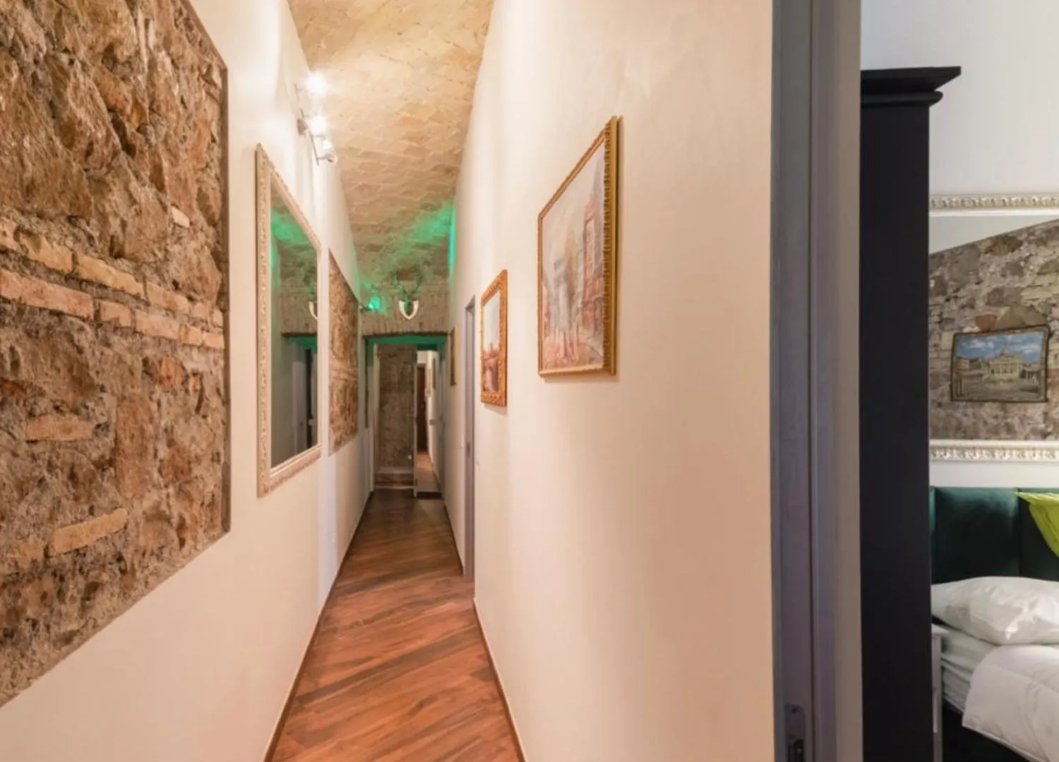 רומא Bretone XI B&B