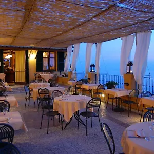 Il Borgo Di Campi Aparthotel Riomaggiore