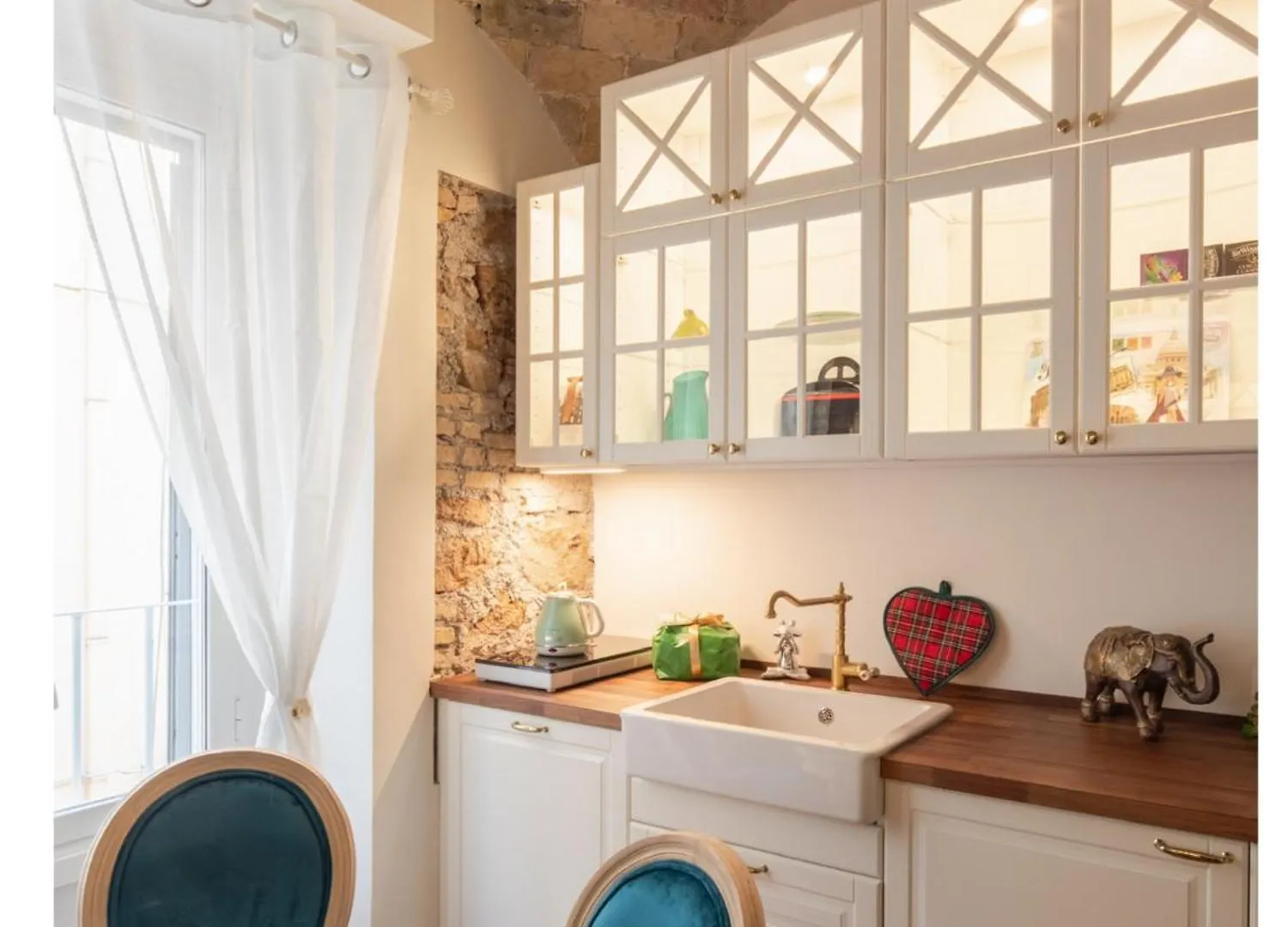 Bretone XI B&B Rome Bed & Breakfast