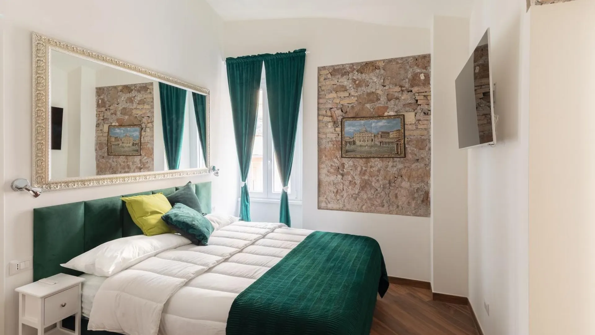 Bretone XI B&B Rome Bed & Breakfast