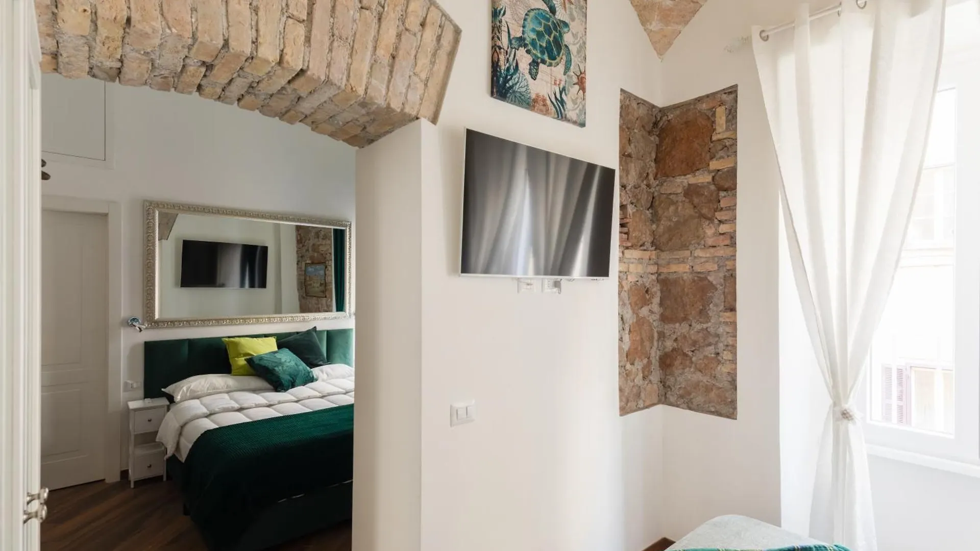 Bed & Breakfast Bretone XI B&B Rome Italy