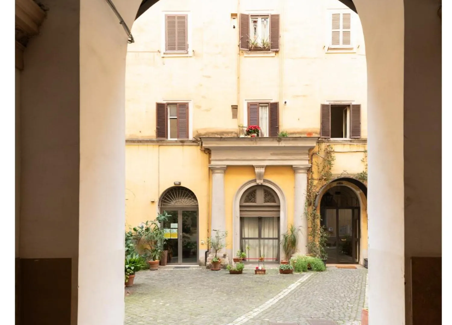 Bed & Breakfast Bretone XI B&B Rome Italy
